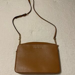 Michael Kors Crossbody Bag
